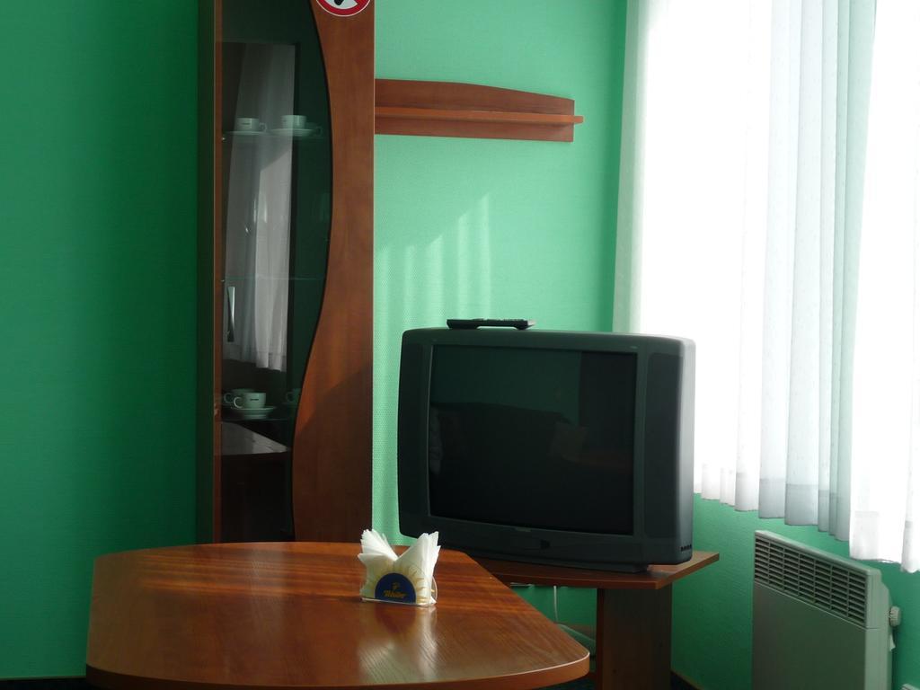 Skaistaziede Hotel Šiauliai Cameră foto